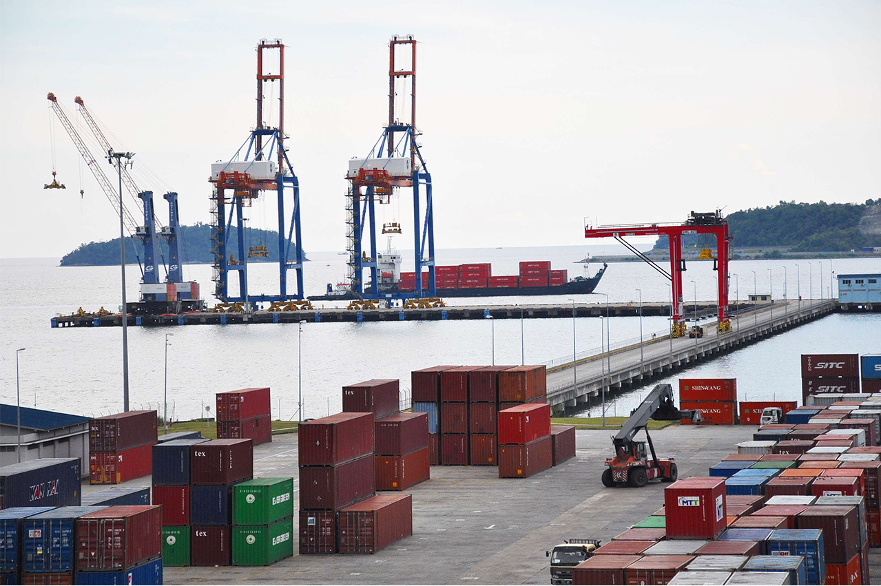 East Malaysia Logistics: Overcoming Shipping Hurdles to Sabah & Sarawak