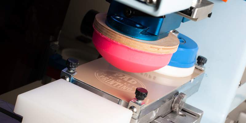 Pad Printing on Curved Surfaces: Overcoming Geometric Challenges in Drinkware